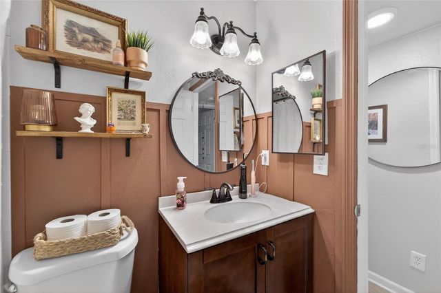 8039 GARDEN DRIVE 205, Seminole, FL 33777