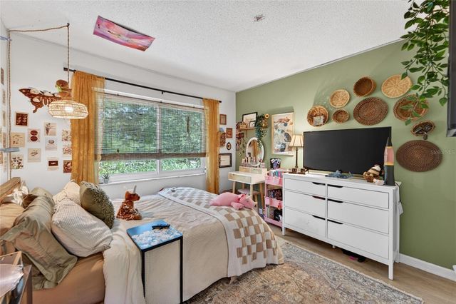 8039 GARDEN DRIVE 205, Seminole, FL 33777