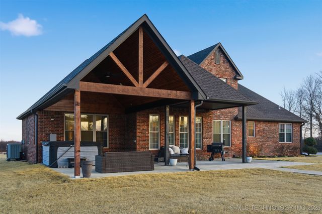 12340 Will Sampson Road, Okmulgee, OK 74447