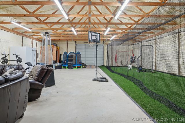 12340 Will Sampson Road, Okmulgee, OK 74447