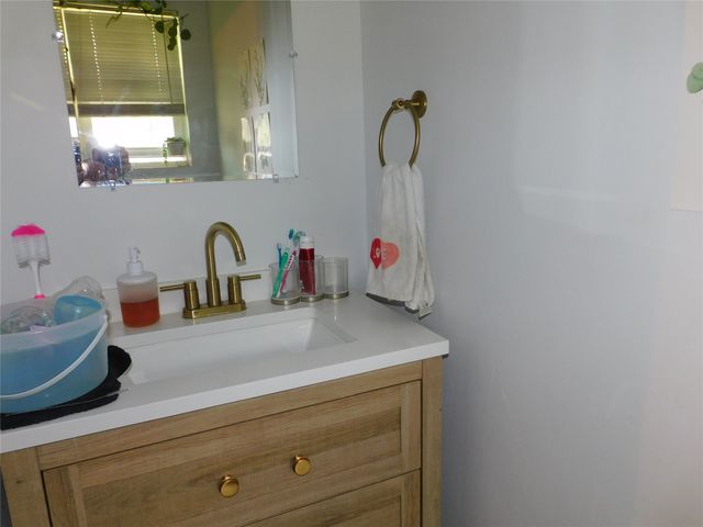 409 W Vista Drive, Garland, TX 75041