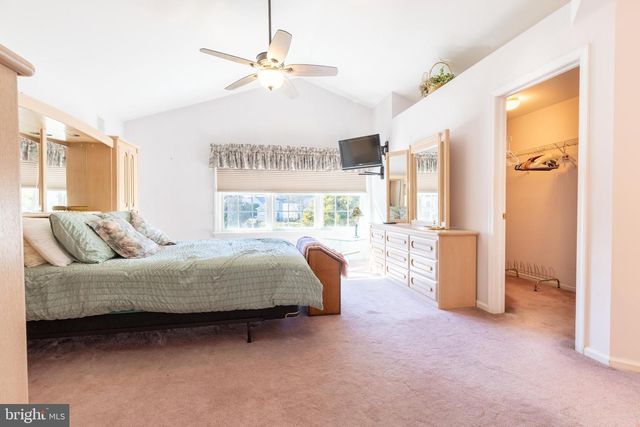 25 LA COSTA DR, Egg Harbor Township, NJ 08234