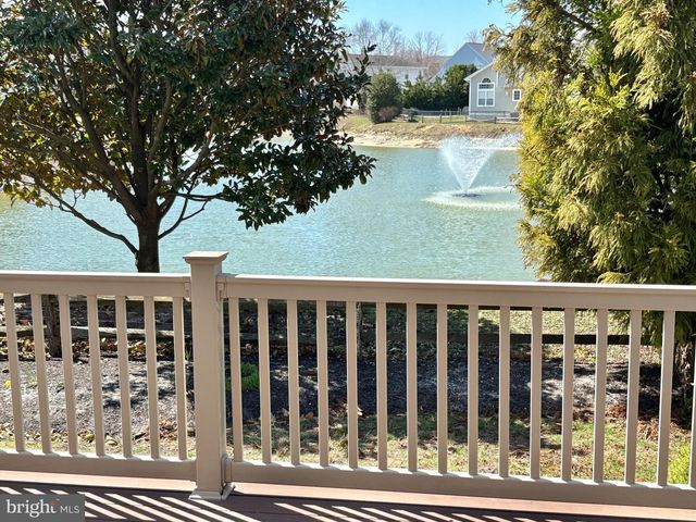 25 LA COSTA DR, Egg Harbor Township, NJ 08234