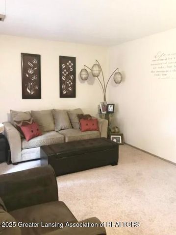 3112 Shetland Road, Lansing, MI 48911