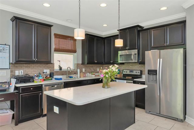 6107 HORSE MILL PLACE, Palmetto, FL 34221