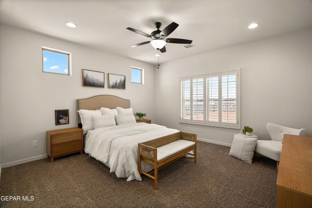 10700 Bill Bates Street, El Paso, TX 79924