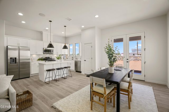 10700 Bill Bates Street, El Paso, TX 79924