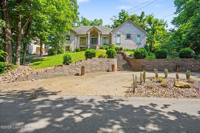 2811 Alta Vista Ct, Louisville, KY 40206