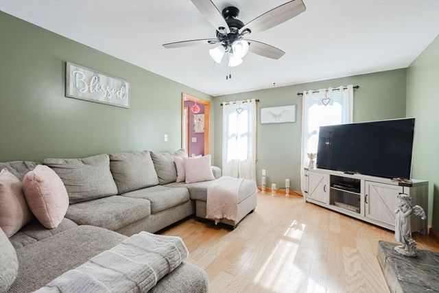 11 Parnell St, Millis, MA 02054