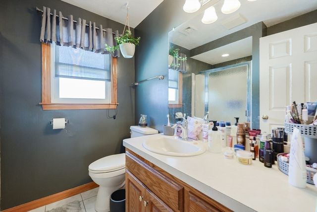 11 Parnell St, Millis, MA 02054