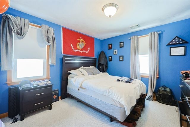 11 Parnell St, Millis, MA 02054