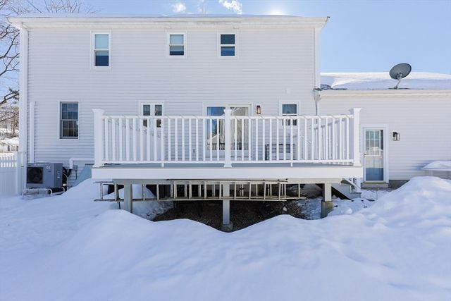 11 Parnell St, Millis, MA 02054