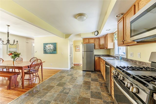 134 Fairhill Drive, Brighton, NY 14618