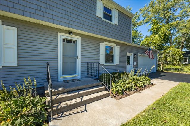 134 Fairhill Drive, Brighton, NY 14618
