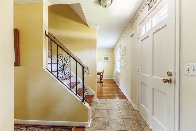 134 Fairhill Drive, Brighton, NY 14618