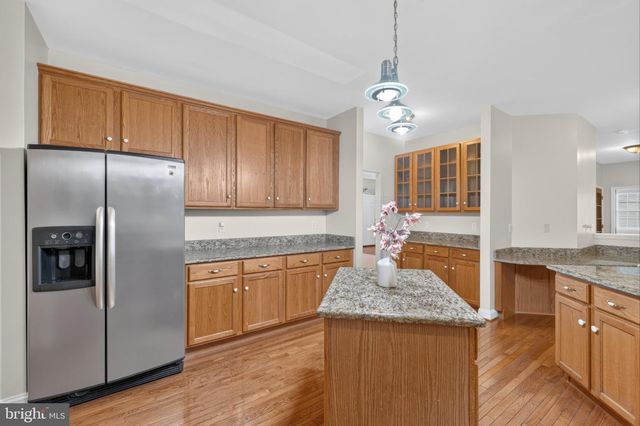 17 BLACKBIRD CT, Newark, DE 19702