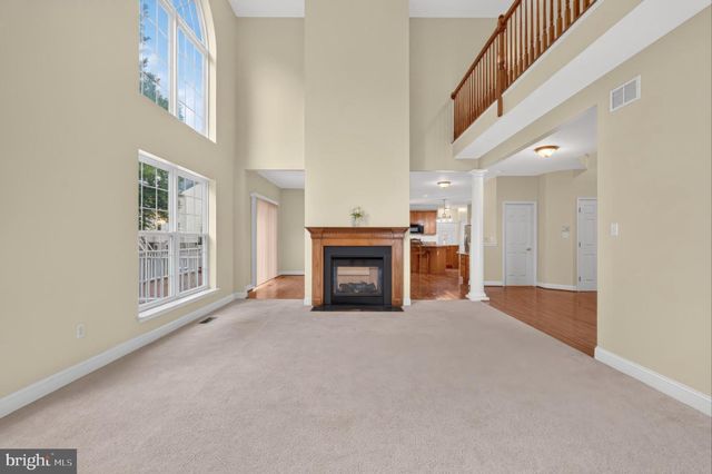 17 BLACKBIRD CT, Newark, DE 19702