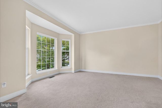 17 BLACKBIRD CT, Newark, DE 19702