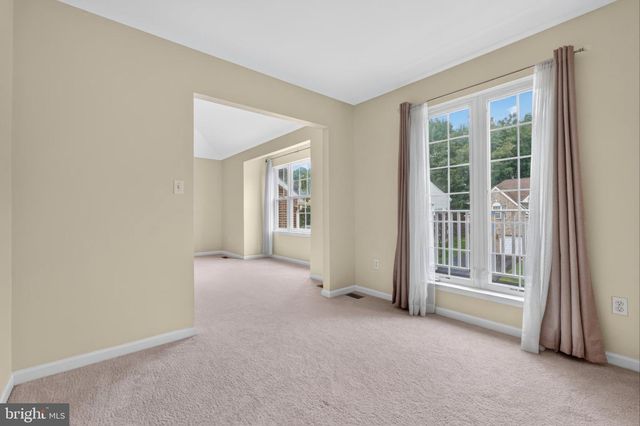17 BLACKBIRD CT, Newark, DE 19702