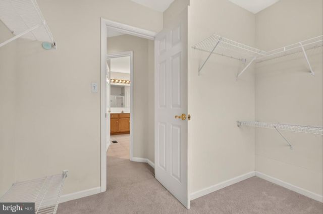 17 BLACKBIRD CT, Newark, DE 19702