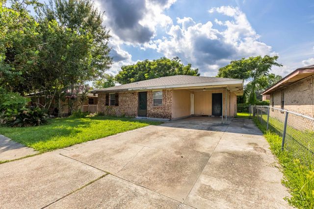 1708 Midland Dr, Thibodaux, LA 70301