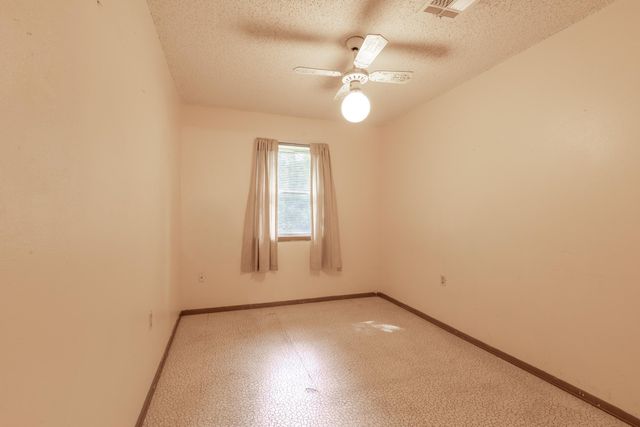 1708 Midland Dr, Thibodaux, LA 70301