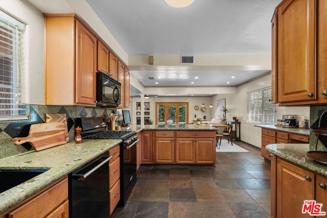 16857 Germain Street, Granada Hills (los Angeles), CA 91344