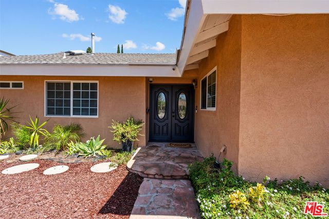 16857 Germain Street, Granada Hills (los Angeles), CA 91344