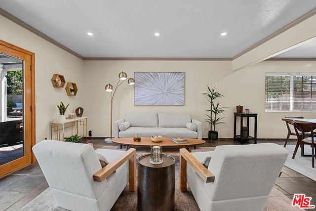 16857 Germain Street, Granada Hills (los Angeles), CA 91344