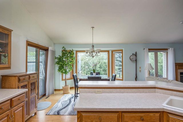 4149 WESTVIEW LANE, Oshkosh, WI 54904