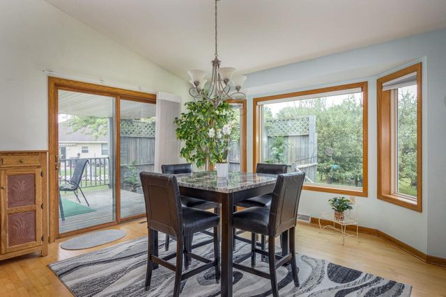 4149 WESTVIEW LANE, Oshkosh, WI 54904