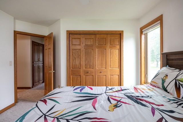 4149 WESTVIEW LANE, Oshkosh, WI 54904