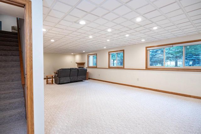 4149 WESTVIEW LANE, Oshkosh, WI 54904
