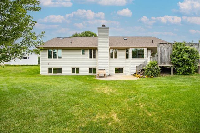 4149 WESTVIEW LANE, Oshkosh, WI 54904