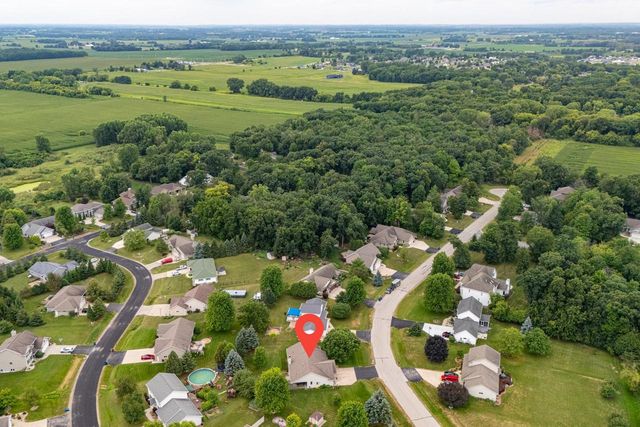 4149 WESTVIEW LANE, Oshkosh, WI 54904