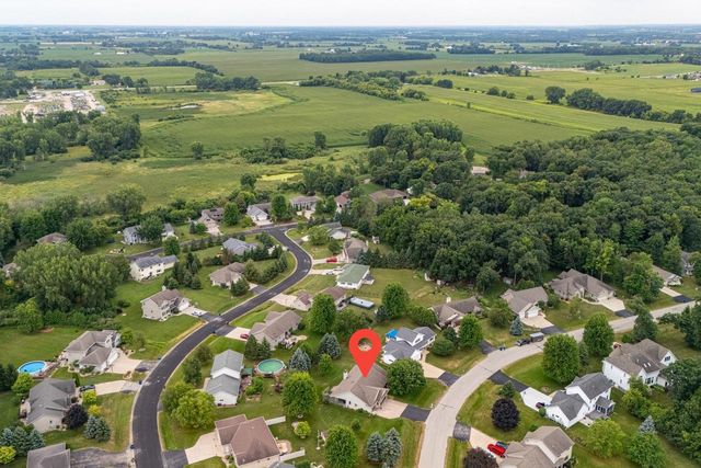 4149 WESTVIEW LANE, Oshkosh, WI 54904