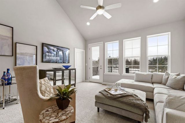 9909 Crossview Trail, Hartland Twp, MI 48855