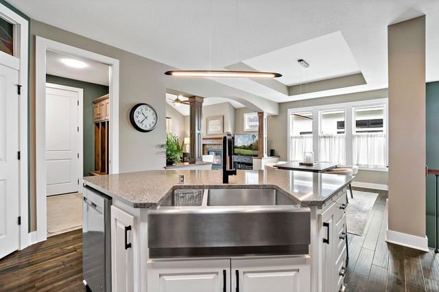 11418 Sunflower Lane N, Lake Elmo, MN 55042