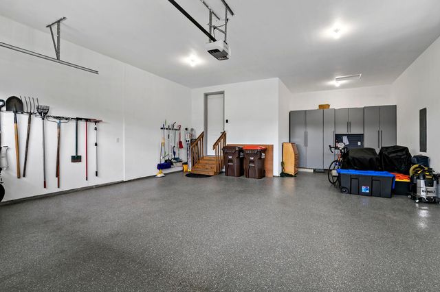 11418 Sunflower Lane N, Lake Elmo, MN 55042