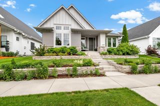 11418 Sunflower Lane N, Lake Elmo, MN 55042