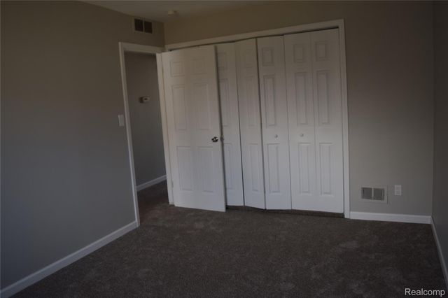 26130 OSMUN Street, Madison Heights, MI 48071