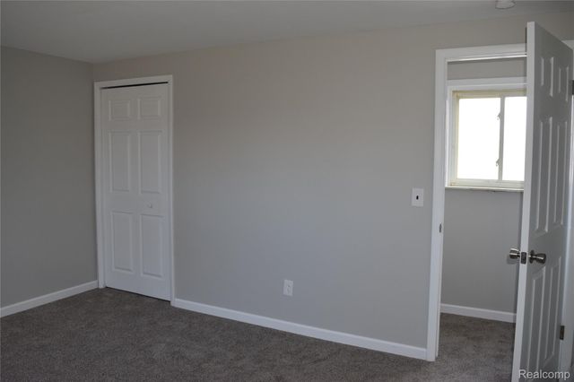 26130 OSMUN Street, Madison Heights, MI 48071