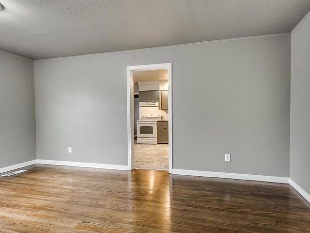 4221 NW 15th Street, Oklahoma City, OK 73107