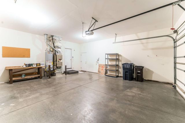 1751 NW Jackpine Avenue, Redmond, OR 97756