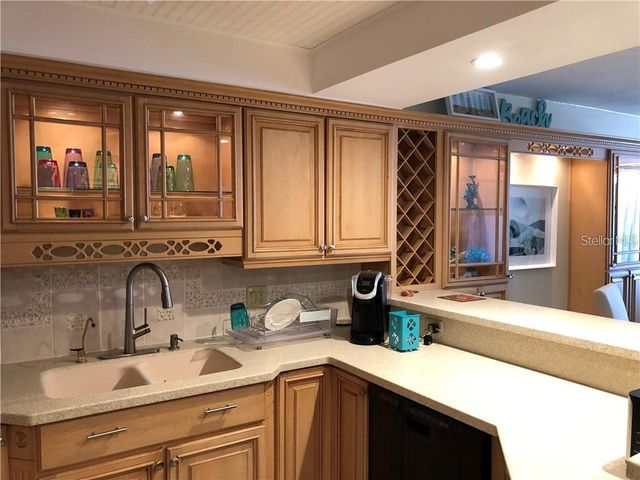 1460 GULF BOULEVARD 302, Clearwater, FL 33767