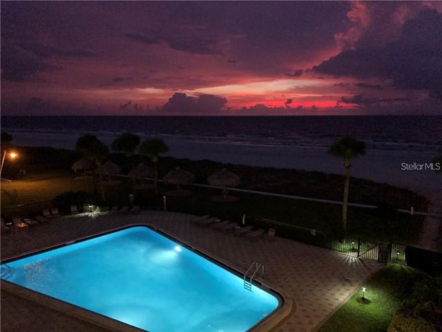 1460 GULF BOULEVARD 302, Clearwater, FL 33767