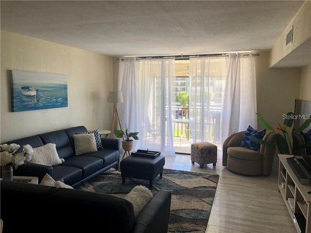1460 GULF BOULEVARD 302, Clearwater, FL 33767