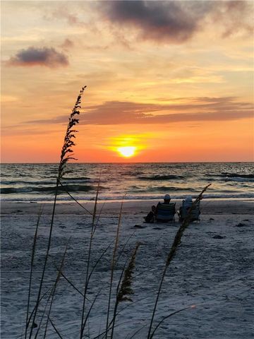 1460 GULF BOULEVARD 302, Clearwater, FL 33767