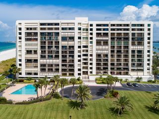 1460 GULF BOULEVARD 302, Clearwater, FL 33767