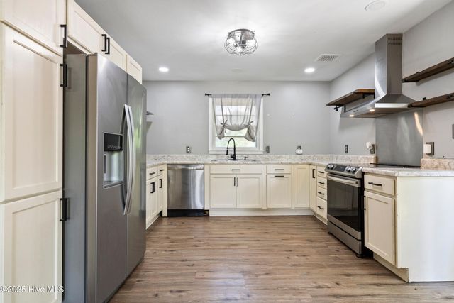 148 Jupiter Trail, Jacksonville, NC 28546